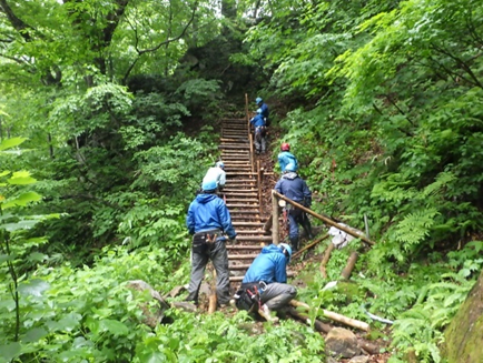 黒部川第三発電所水平歩道補修工事（H31）第四発電所旧日電歩道補修工事（H31） | 大高建設株式会社