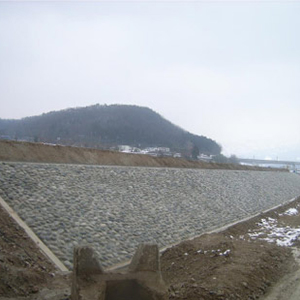 片貝川河川総合交付金（布施川工区）護岸第一工区工事